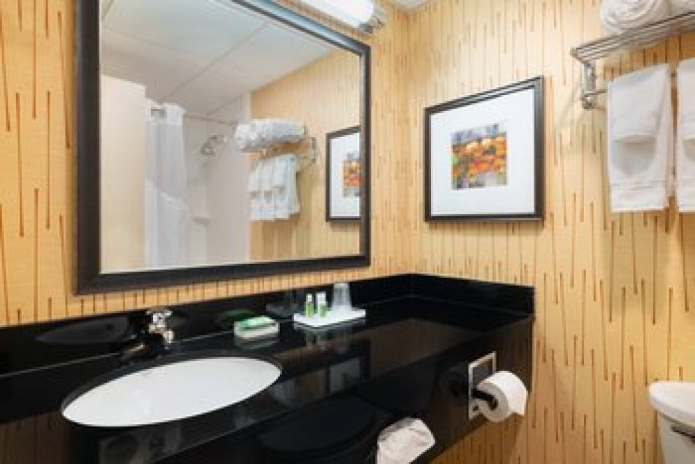 Holiday Inn NORWICH 4