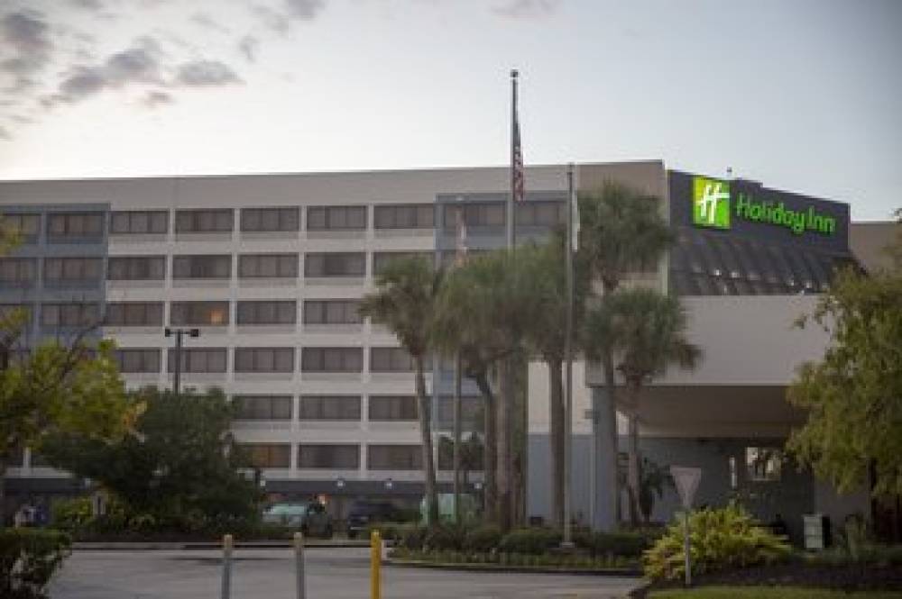 HOLIDAY INN MCO INT AIRPORT 4