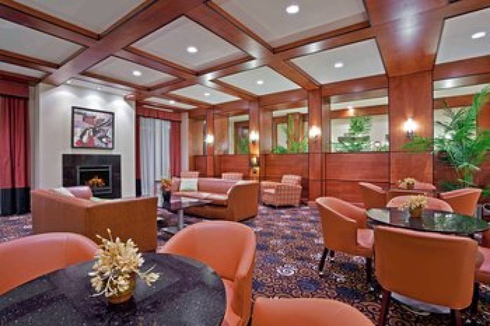 Holiday Inn Purdue Fort Wayne