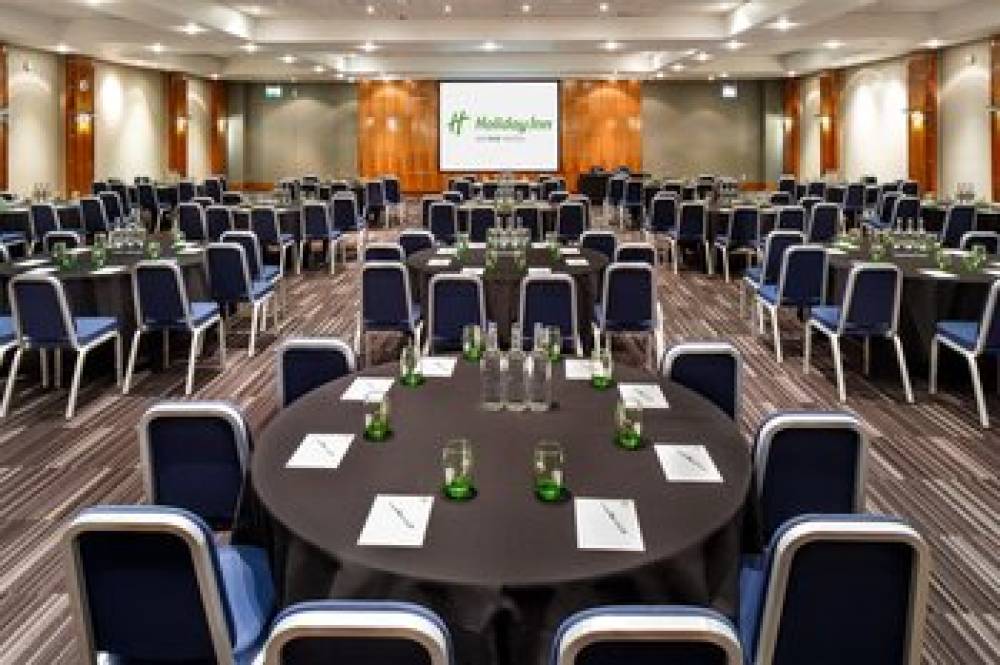 HOLIDAY INN REGENTS PARK BY IHG 3