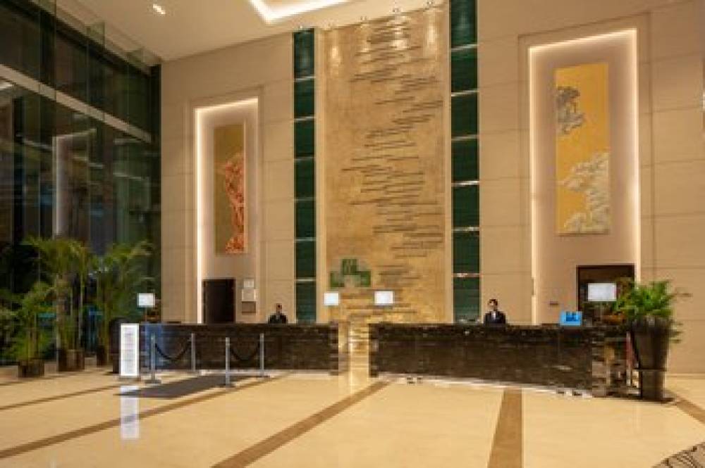 Holiday Inn Riverside