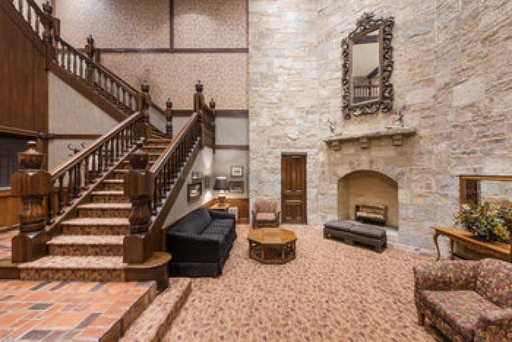 Holiday Inn Saint Louis West At Six Flags