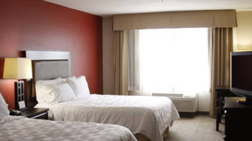 HOLIDAY INN STES BAKERSFIELD N 10