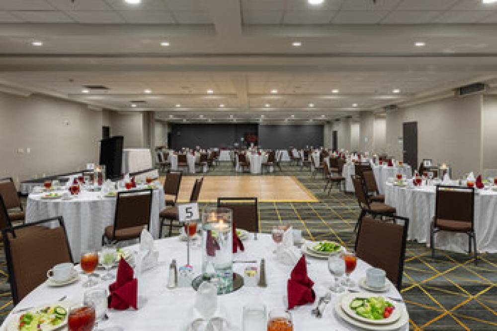 HOLIDAY INN HTL STES ARPT NORTH 7