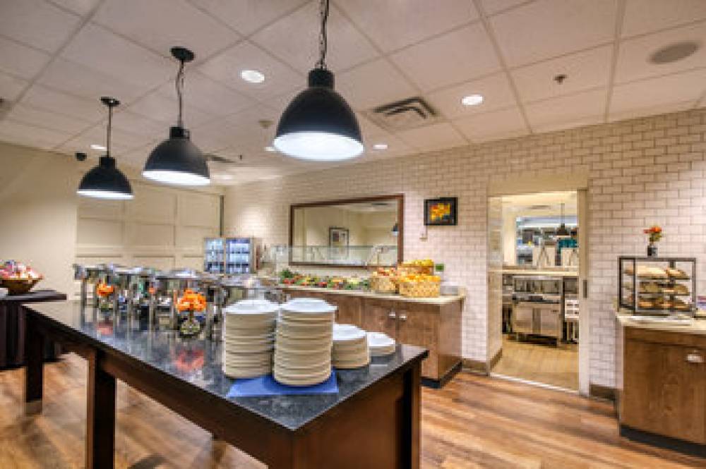 HOLIDAY INN HTL STES ARPT NORTH 5