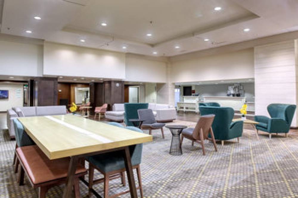 HOLIDAY INN HTL STES ARPT NORTH 9