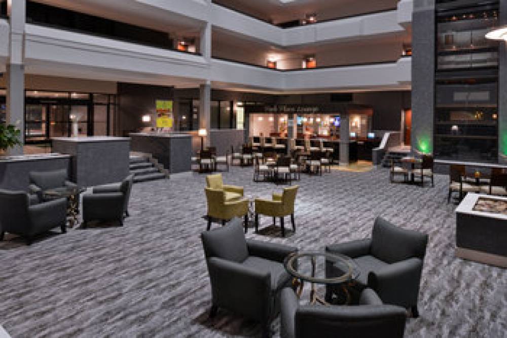 Holiday Inn & Suites BEAUMONT-PLAZA (I-10 & WALDEN) 4