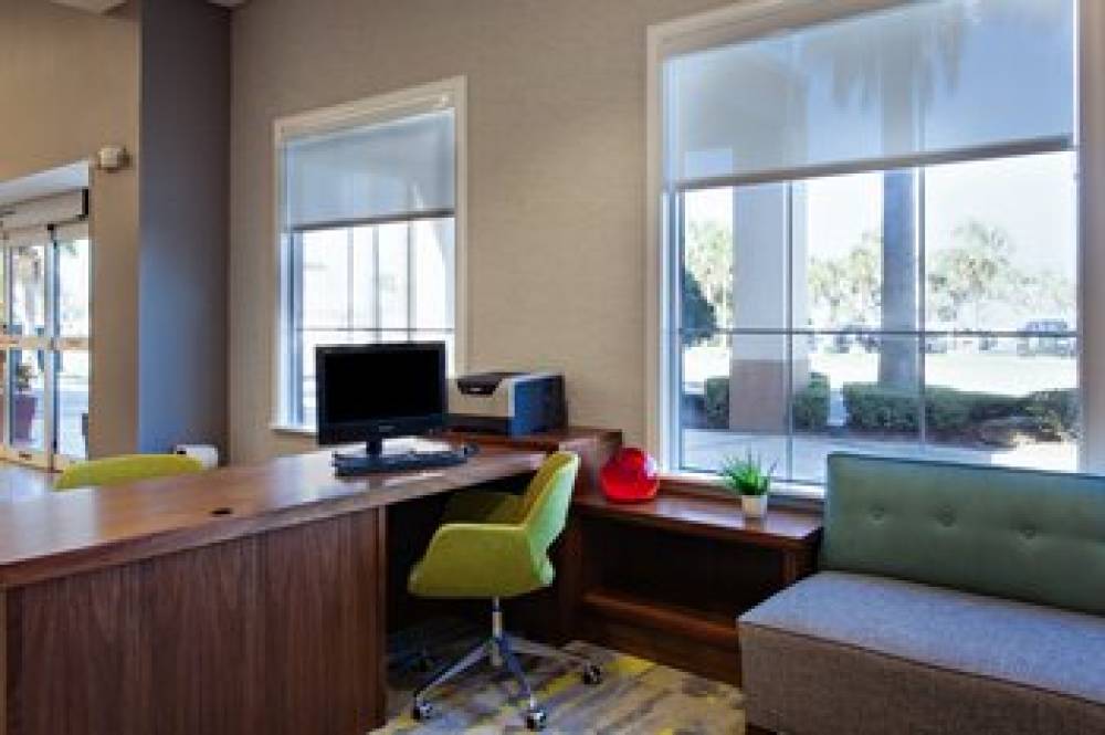 Holiday Inn & Suites DAYTONA BEACH ON THE OCEAN 7