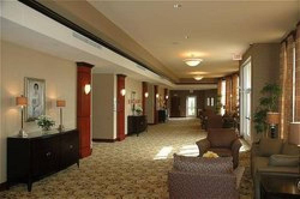Holiday Inn & Suites MEMPHIS -  WOLFCHASE GALLERIA 8