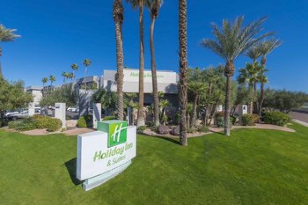 HOLIDAY INN HTL STES AIRPORT N BY I 1