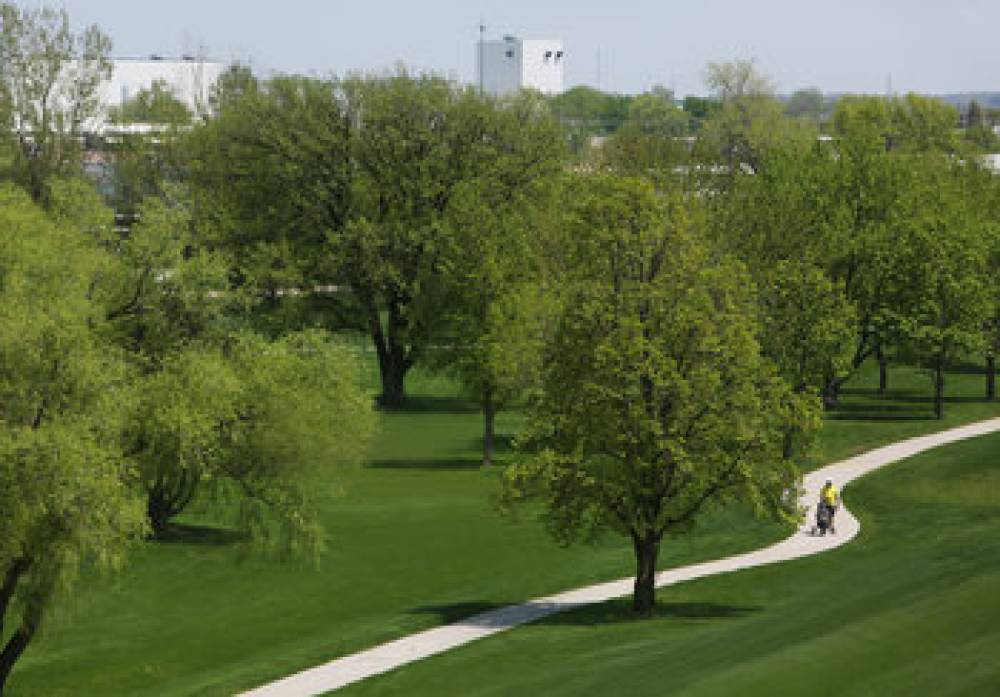 Holiday Inn & Suites Sioux Falls Airport