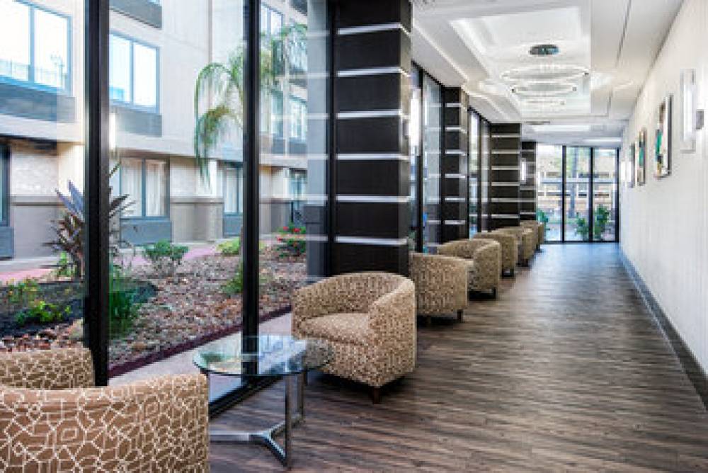 HOLIDAY INN SW  SUGARLAND AREA 6