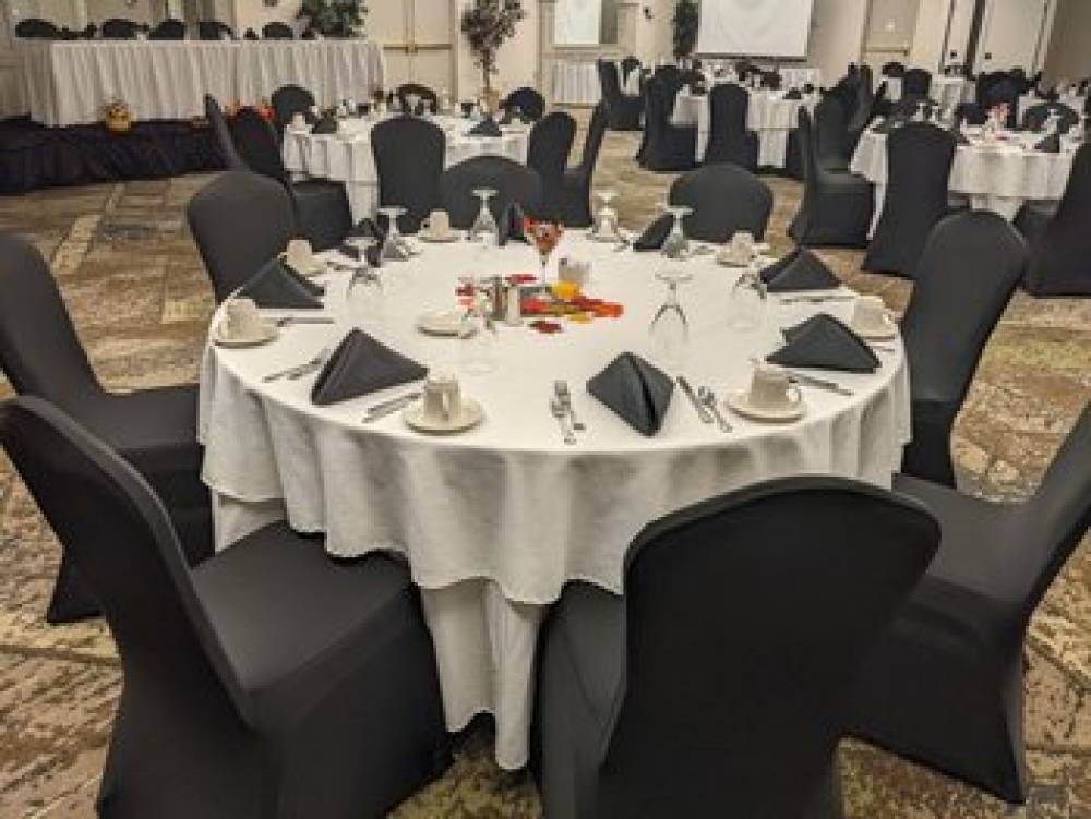 HOLIDAY INN SWEDESBORO BY IHG 5