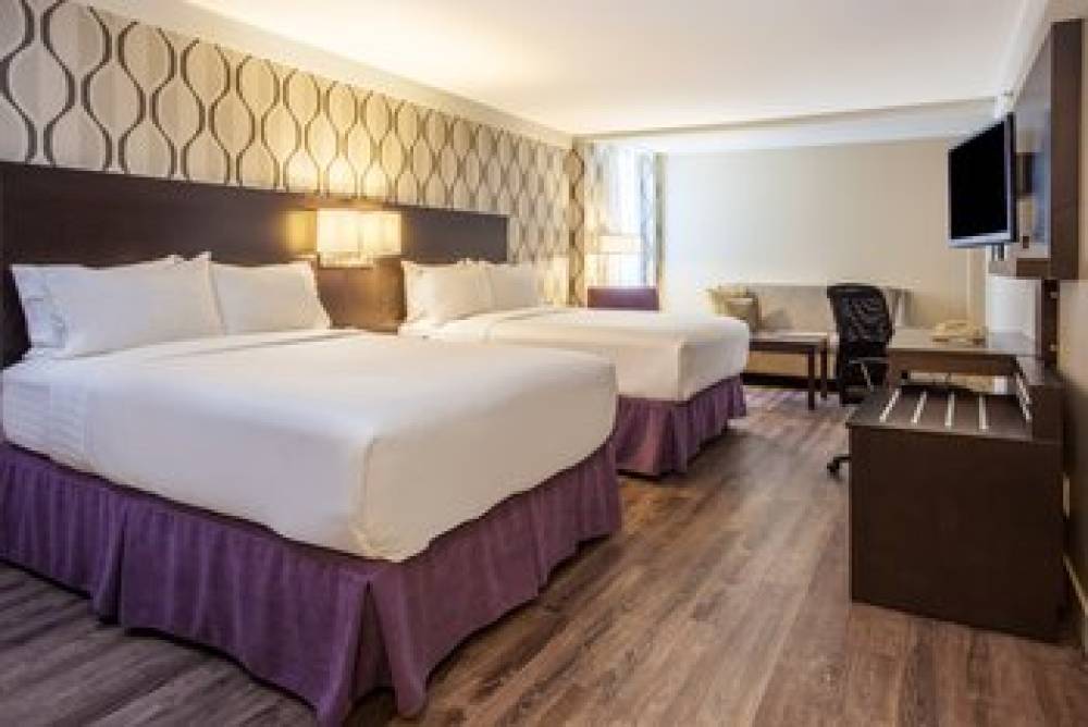HOLIDAY INN TORONTO INTL ARPT 6