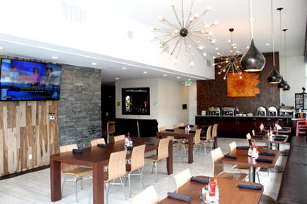 HOLIDAY INN WEST COVINA 5