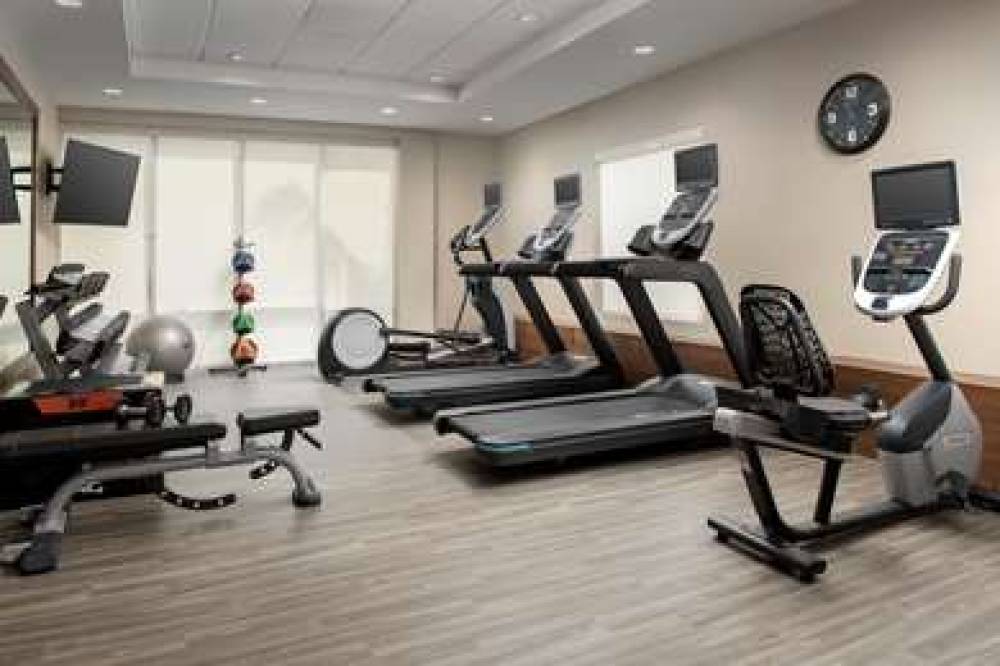 HOME 2 SUITES BY HILTON DORAL 9