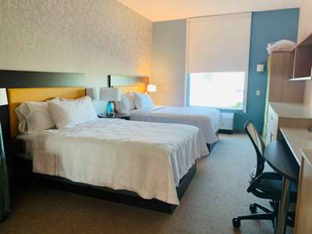 HOME2 BY HILTON EDINBURG 8