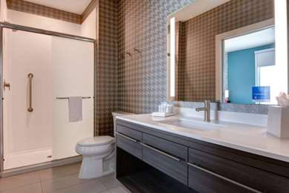 HOME2 STE BY HILTON N PLANO HWY 75 9