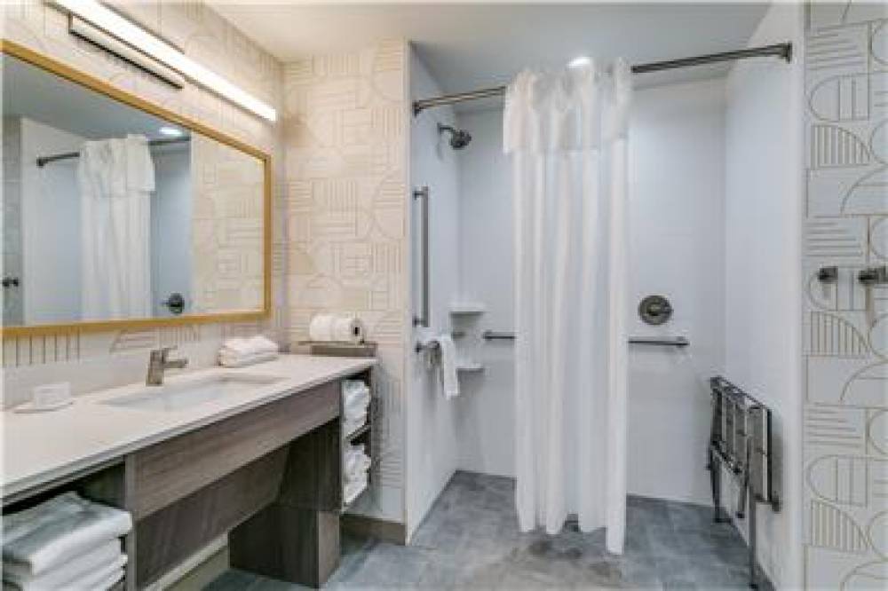 HOME2 STE HILTON DFW GRAPEVINE N 10