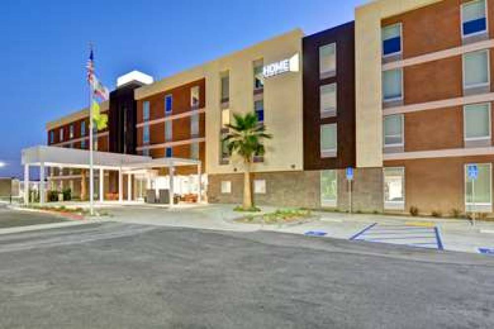 HOME2 SUITES AZUSA 1