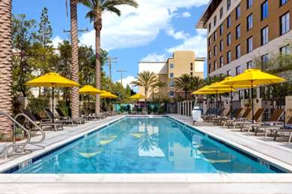 HOME2 SUITES BY HILTON ANAHEIM 8
