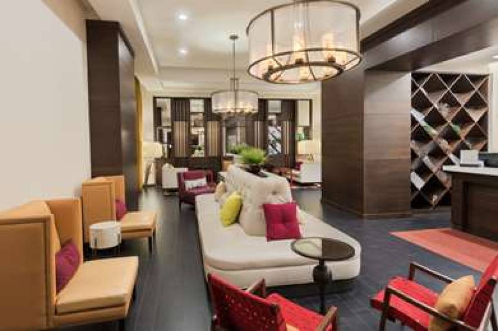 HOME2 SUITES BY HILTON ATLANTA DOWN 10