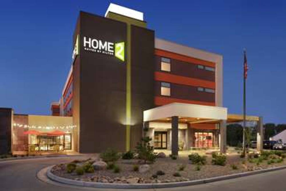 HOME2 SUITES BY HILTON BISMARCK 7