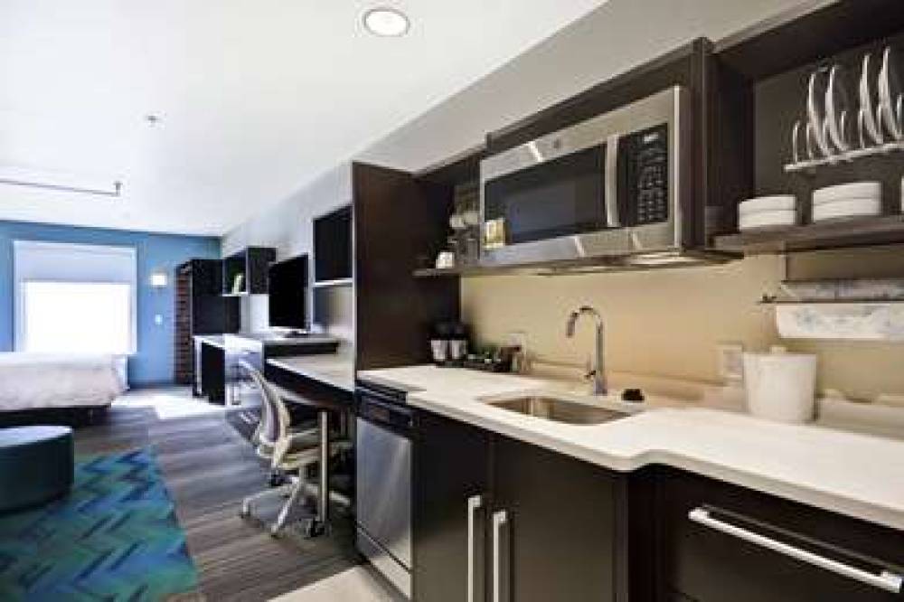 HOME2 SUITES BY HILTON CARBONDALE 8
