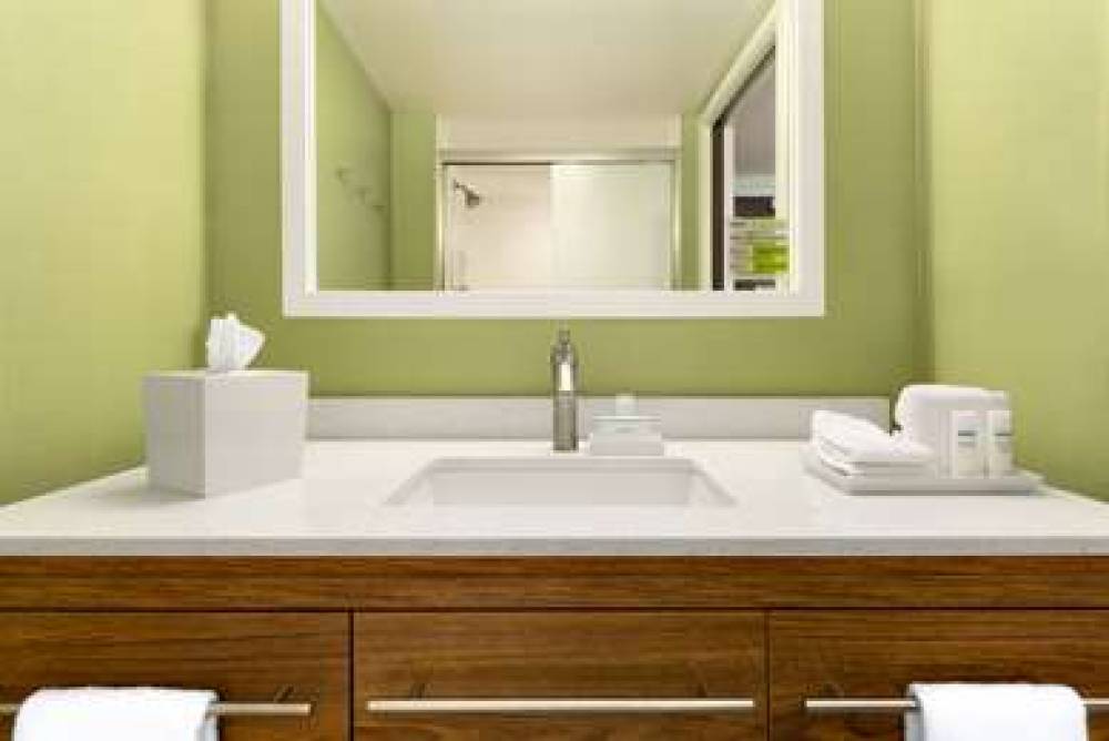 HOME2 SUITES BY HILTON CLEVELAND BE 3