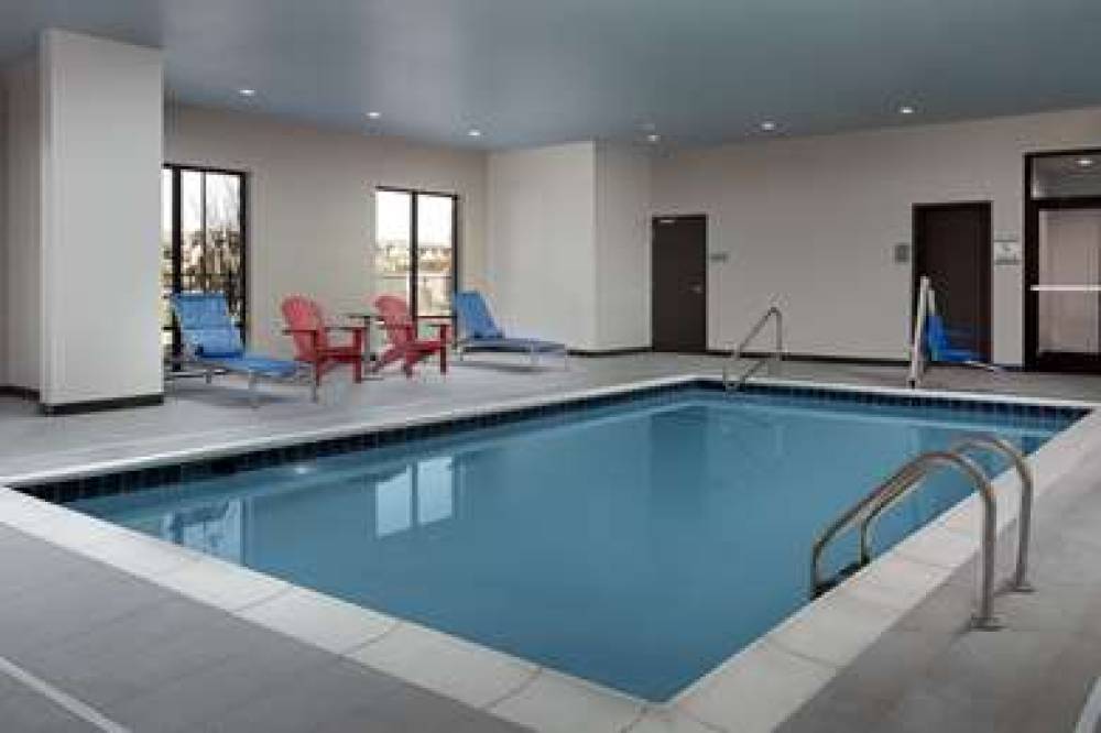 HOME2 SUITES BY HILTON DALLAS 10