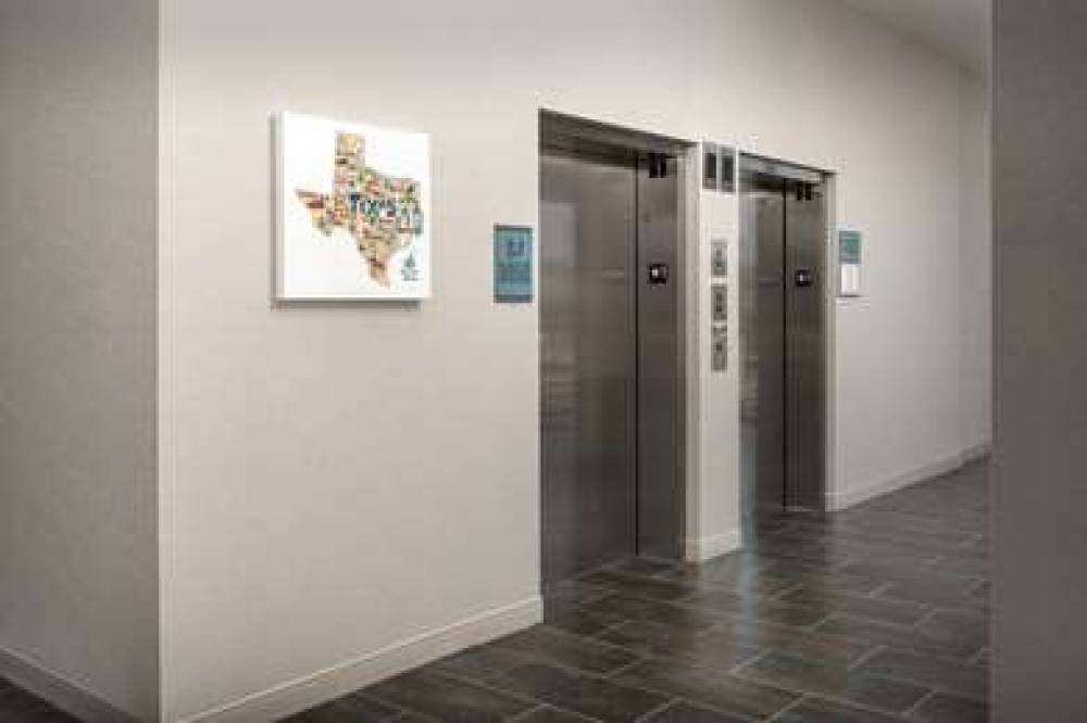 HOME2 SUITES BY HILTON DALLAS 9