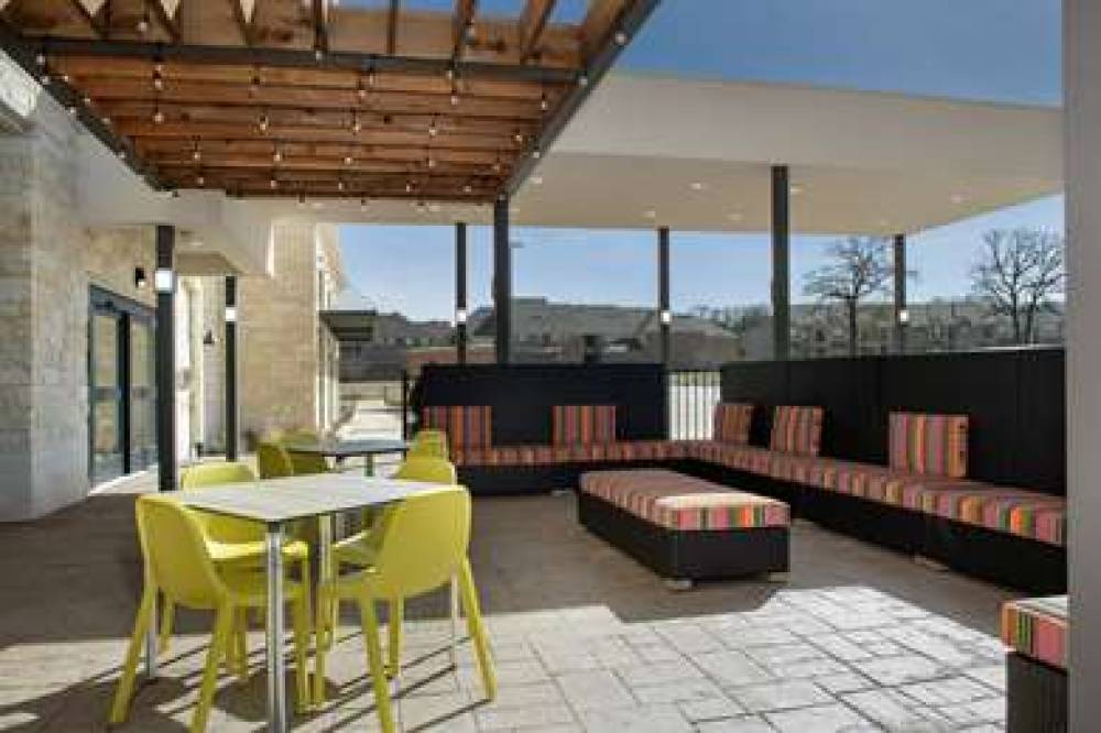 HOME2 SUITES BY HILTON DALLAS 2