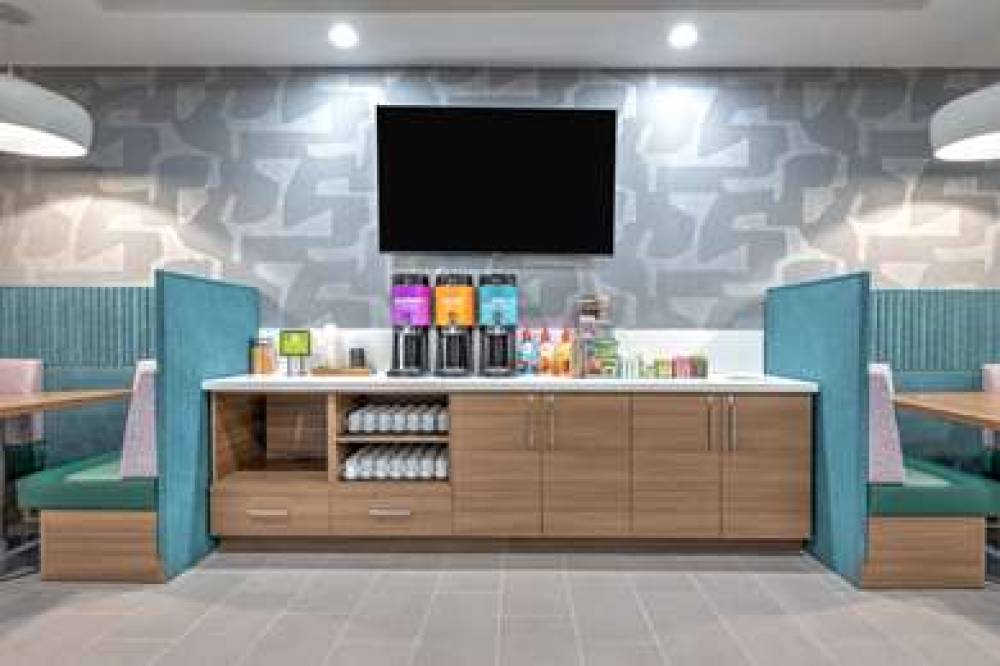 HOME2 SUITES BY HILTON DALLAS I-30 9