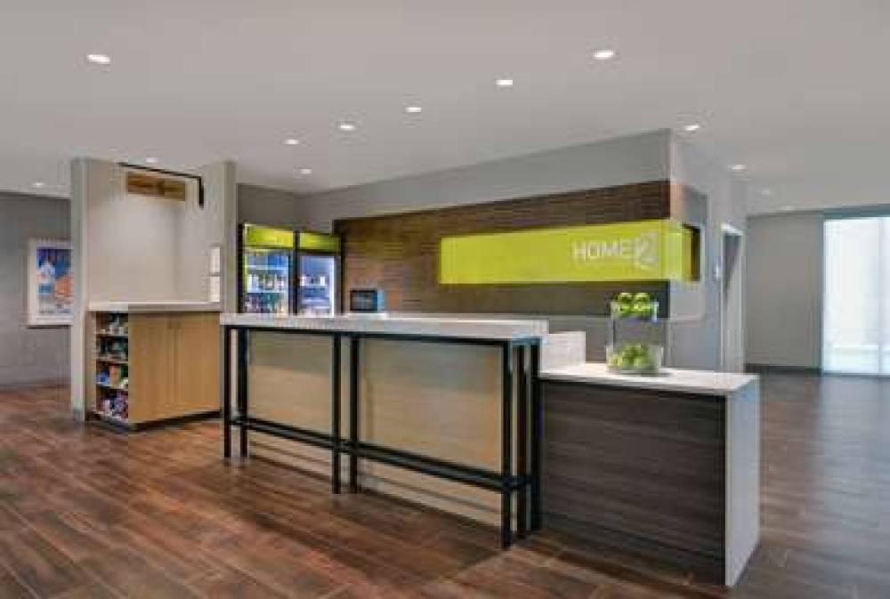 HOME2 SUITES BY HILTON LARGO 5