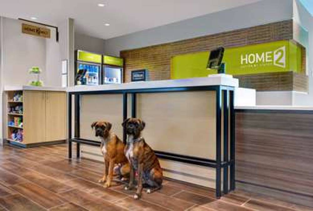 HOME2 SUITES BY HILTON LARGO 4