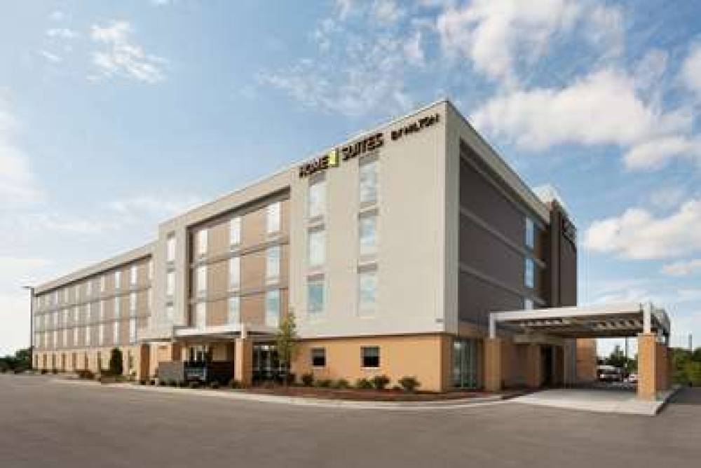 Home2 Suites By Hilton Milwaukee/Brookfield, WI 1