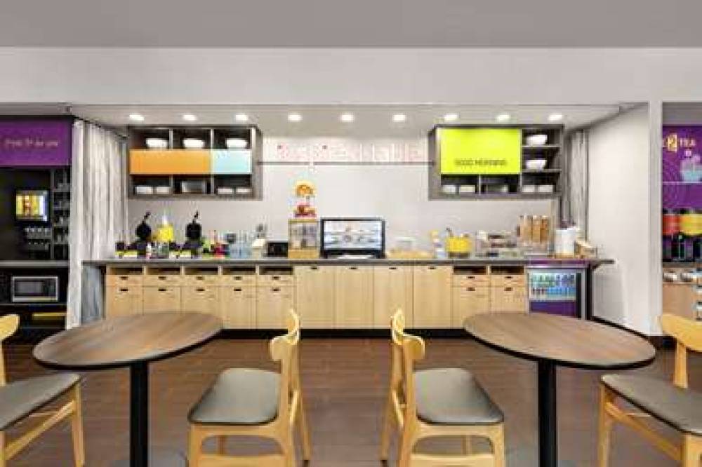 HOME2 SUITES BY HILTON NEW YORK LON 8