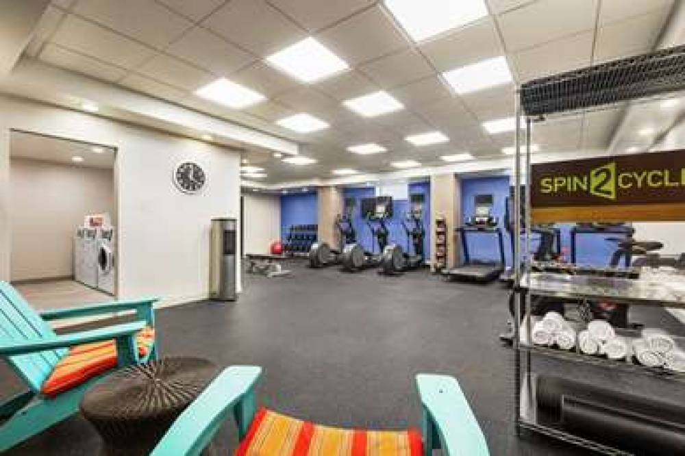 HOME2 SUITES BY HILTON NEW YORK LON 1
