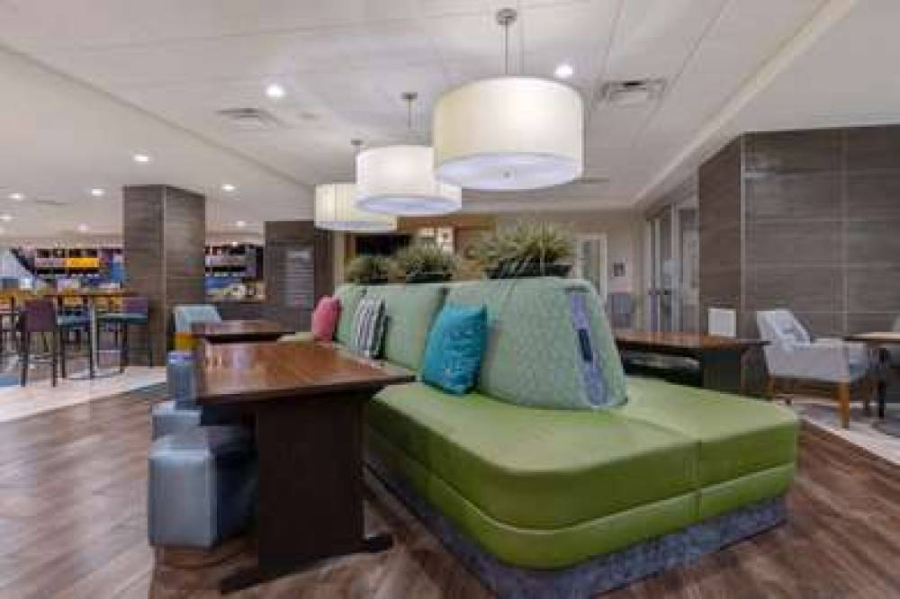 HOME2 SUITES BY HILTON ORLANDO / IN 10