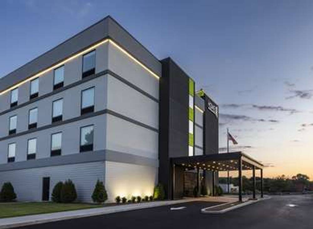 HOME2 SUITES EAST HAVEN NEW HAVEN 7