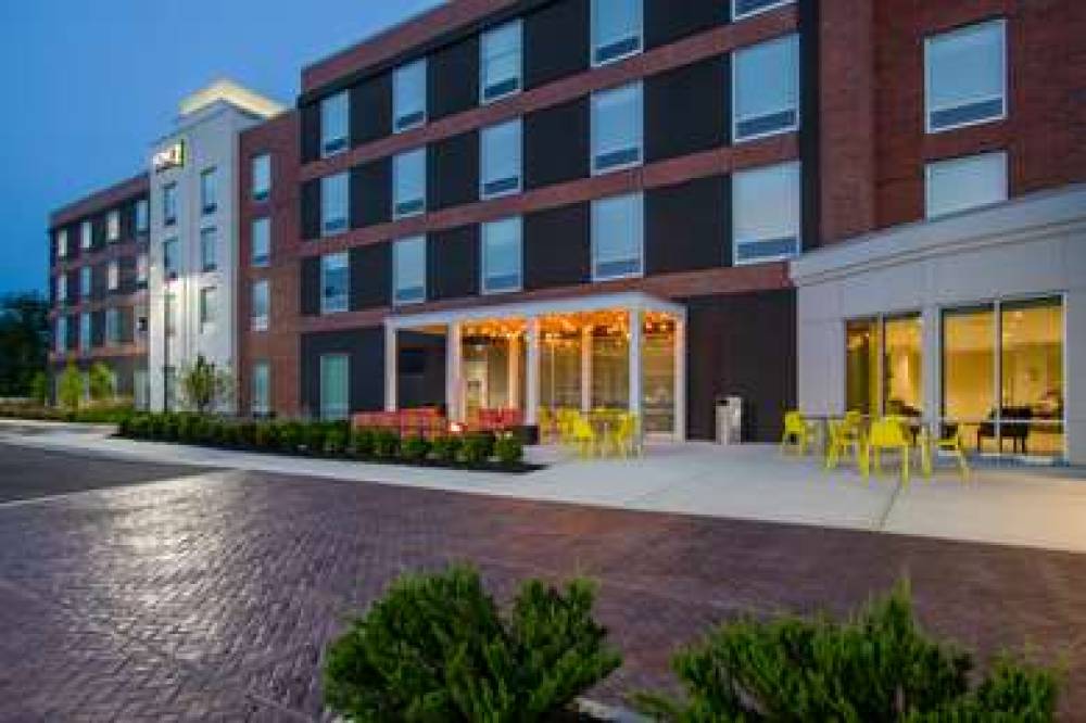 HOME2 SUITES GROVE CITY COLUMBUS 4