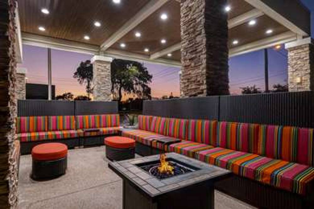 HOME2 SUITES GULF BREEZE PENSACOLA 5