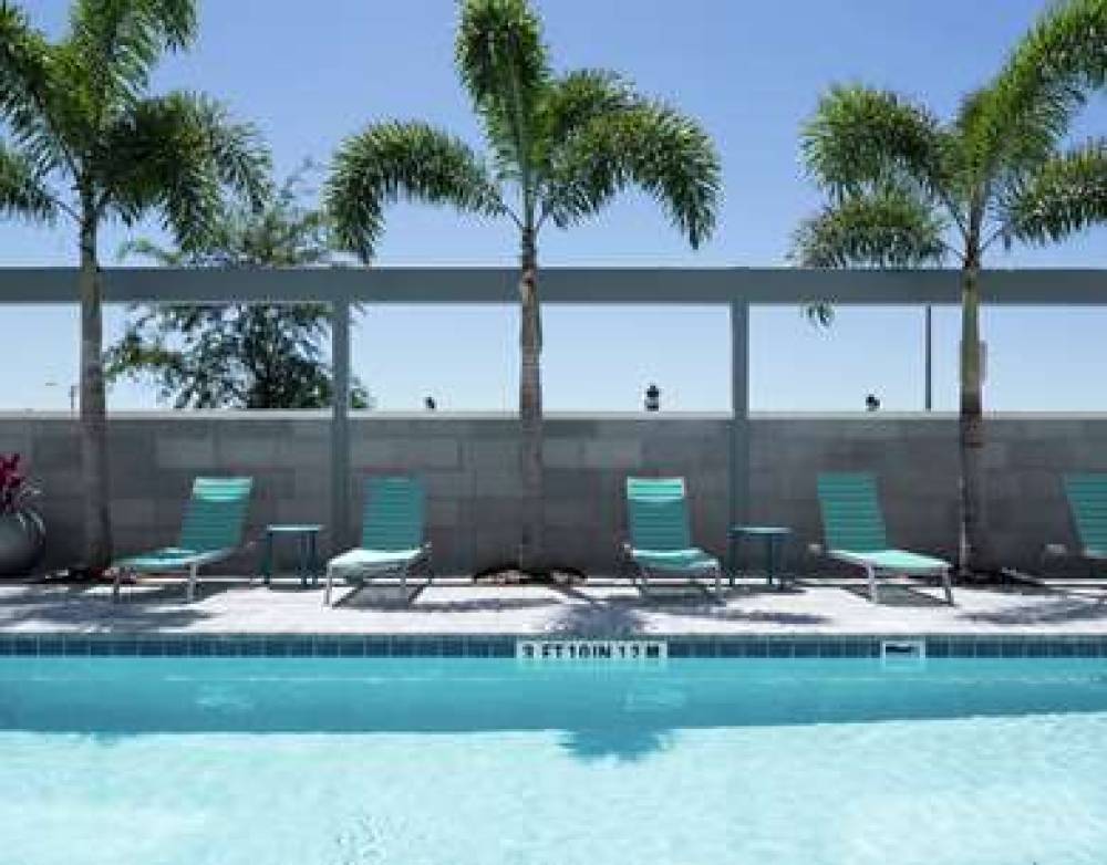 HOME2 SUITES ORLANDO AIRPORT 5