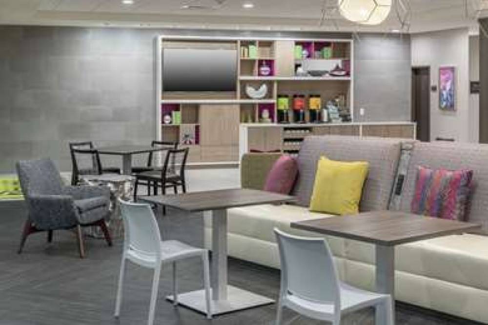 HOME2 SUITES ORLANDO AIRPORT 3