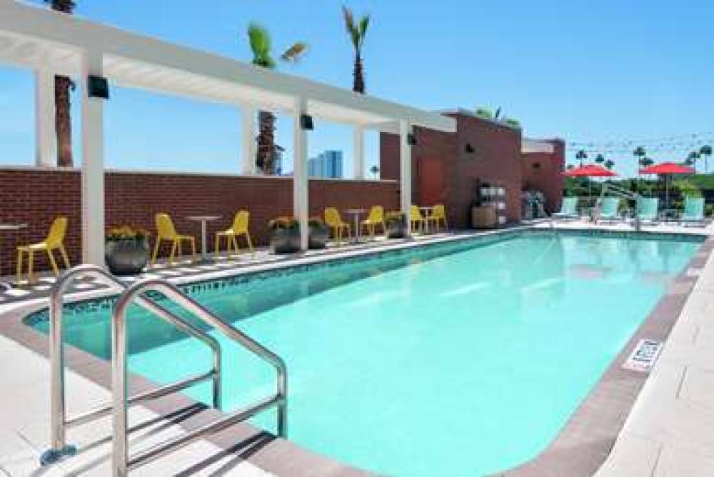 HOME2 SUITES ORLANDO UNIVERSAL 10