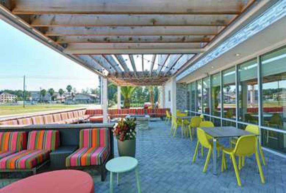 HOME2 SUITES RICHMOND HILL 5