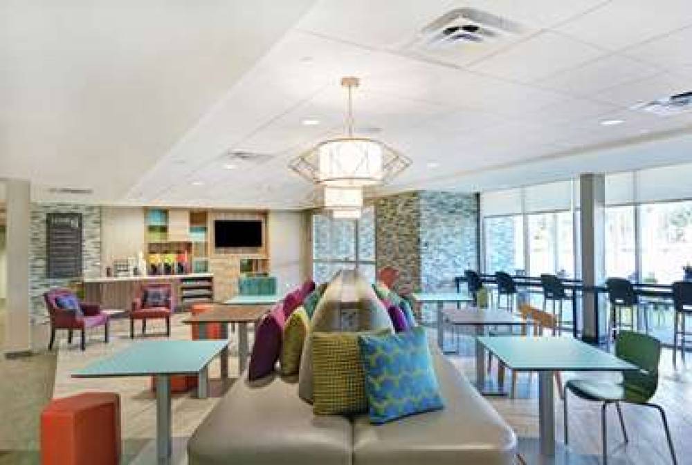 HOME2 SUITES RICHMOND HILL 8