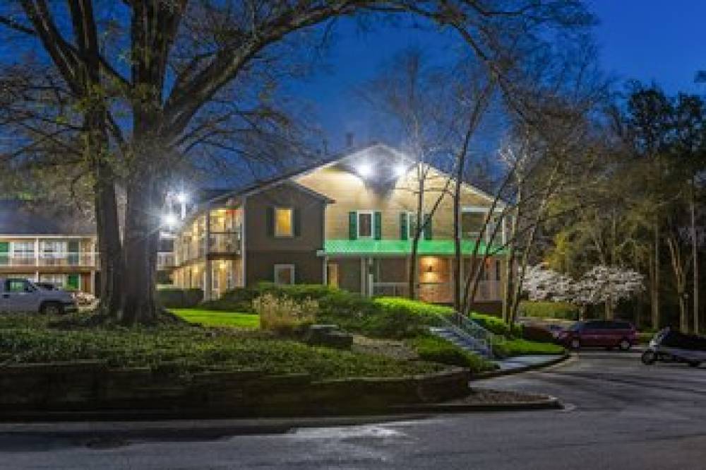 Hometowne Atlanta Downtown Norcross