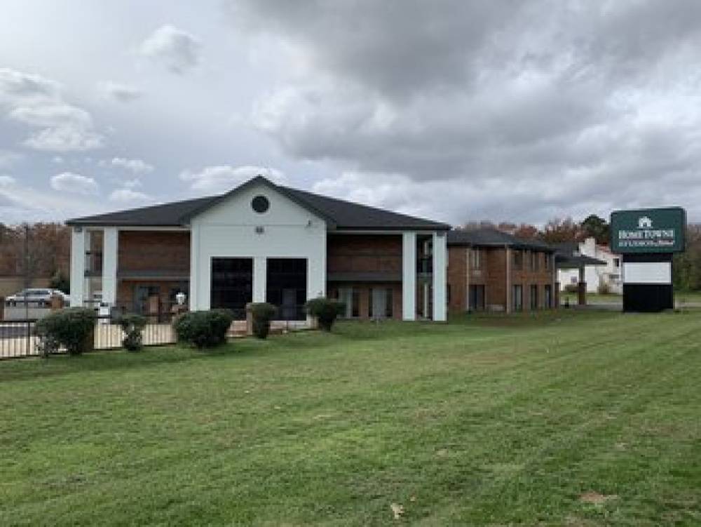 HOMETOWNE STUDIOS EGG HARBOR 1