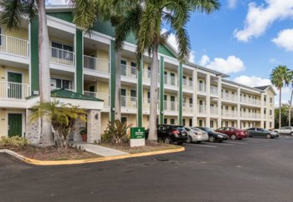 HOMETOWNE STUDIOS FORT LAUDERDALE 2